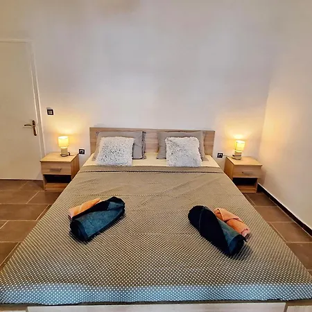 Lemami Seafront Bungalows Kavos Room photo