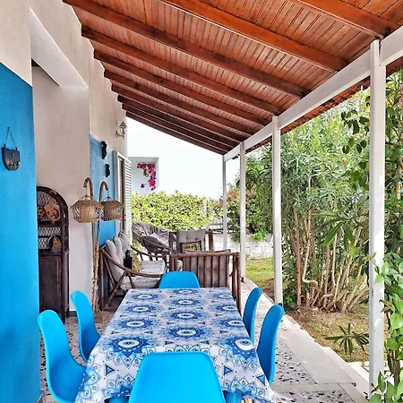 Lemami Seafront Bungalows Kavos Room photo