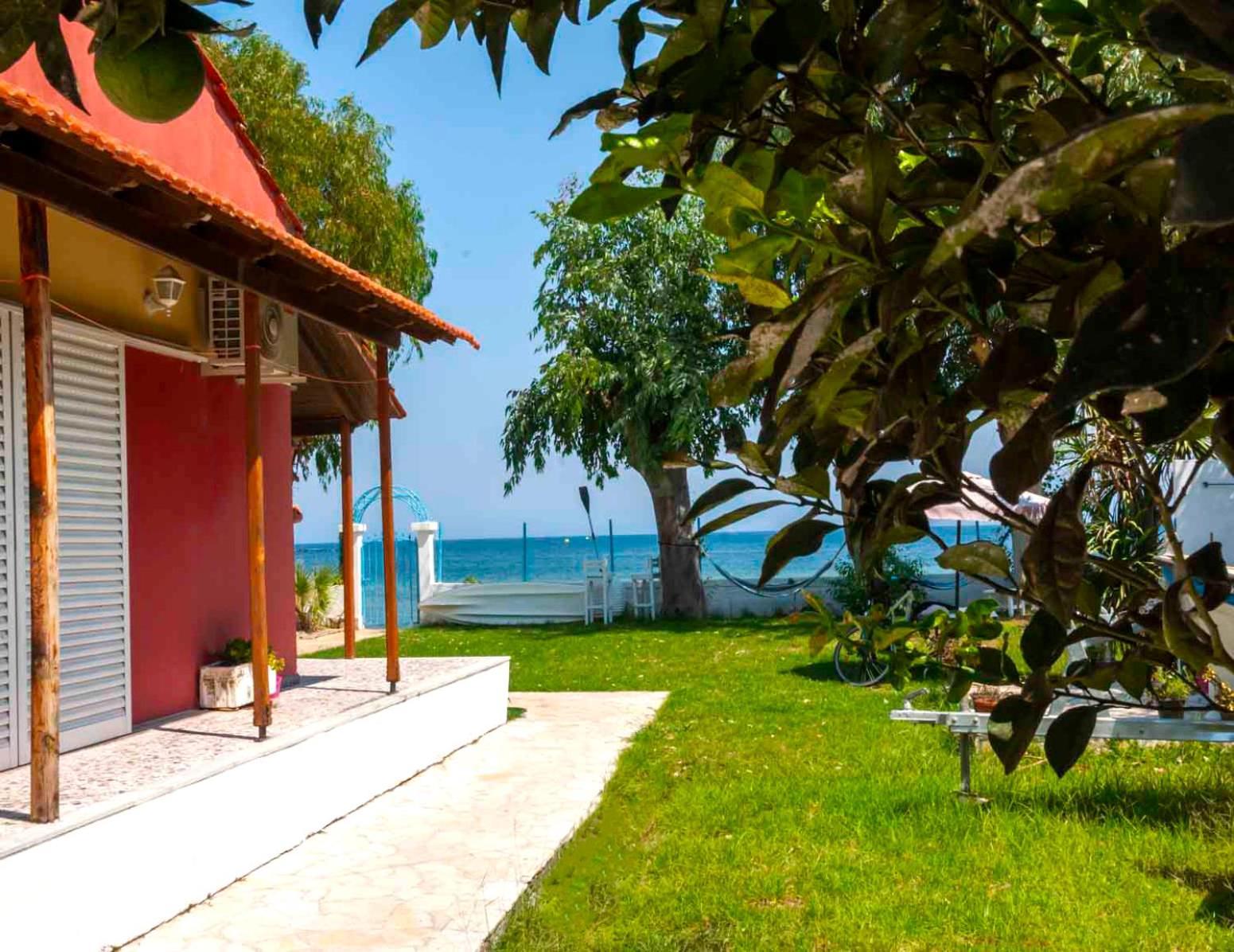 Lemami Beachfront Kávos