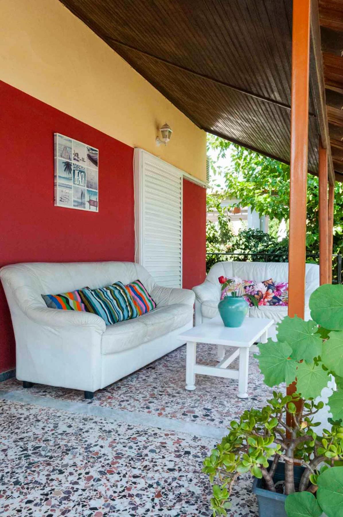 Lemami Beachfront * Kávos